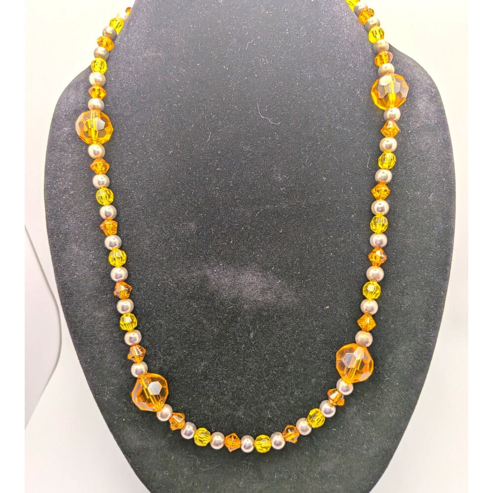Faceted Glass Bead Necklace Amber Yellow Gray Silver Tone Graduated Statement 26